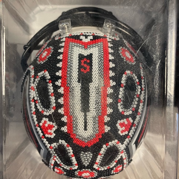 Atlanta Falcons RARE Beaded Riddel Mini Helmet - Picture 3 of 7